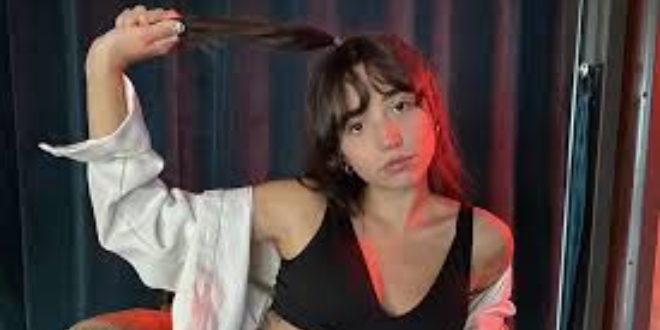 Zeynep Bastık Düğünde Üç Gelinlik Giydi