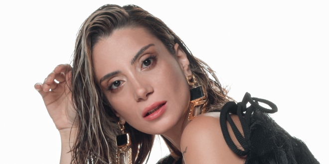 Duygu Güneş Kimdir?