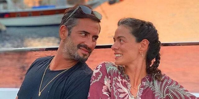 Özge Özpirinçci'den Düğün Açıklaması