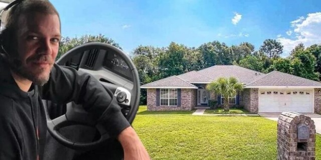 ABD'de Yaşayan Tolga Karel İsyan Etti