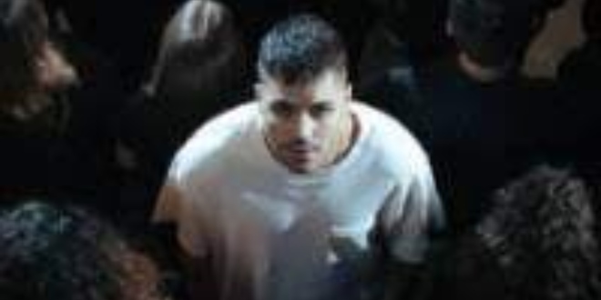 Emir Can İğrek' ten Kor