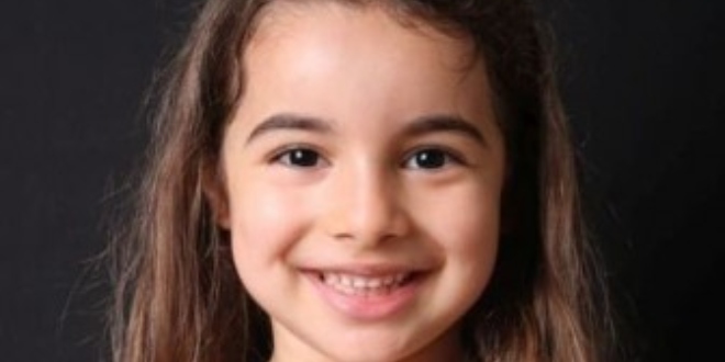 Zeyno Asya Orçin Kimdir?