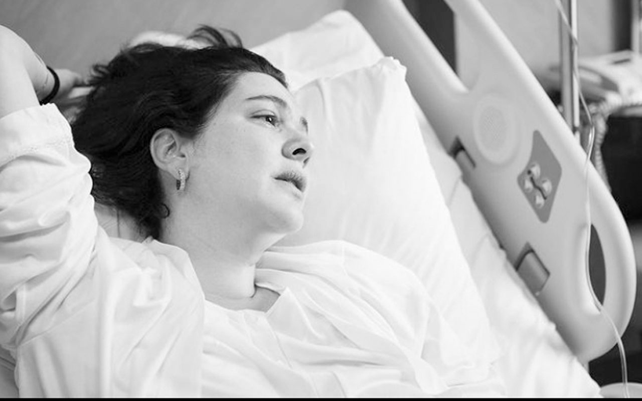 Bergüzar Korel' in doğum Paylaşımı.