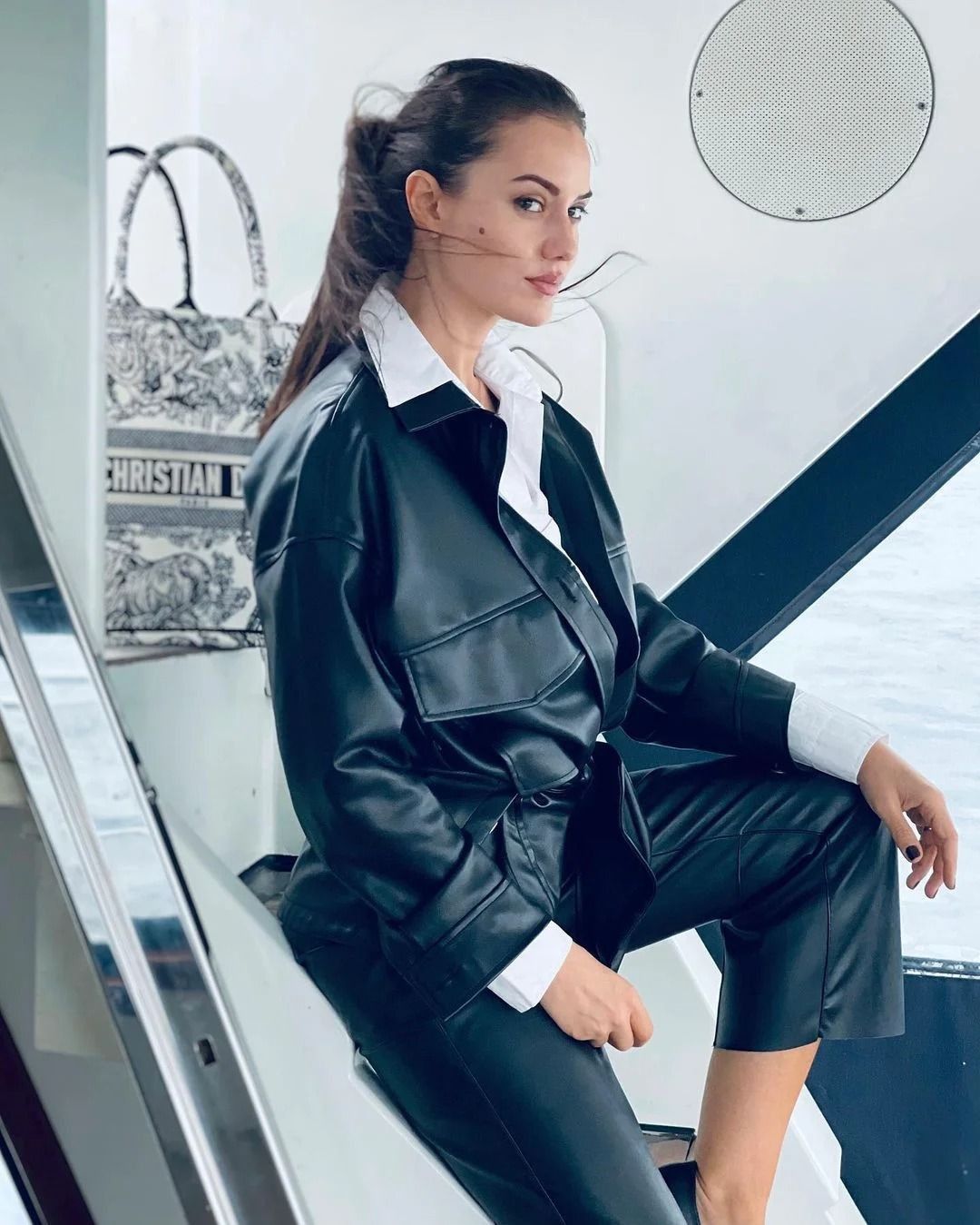 Fahriye Evcen’in iddialı sosyal medya paylaşımları