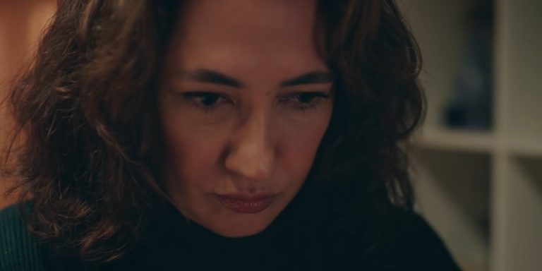 Kırmızı Oda 53. Bölüm Fragmanı Yayınlandı Mı? Pembe Kardeşini Nasıl Kaybettiğini Anlatıyor!