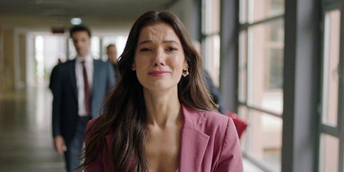 Ceylin Üzülerek Ilgaz'la Ayrılık Konuşması Yapıyor