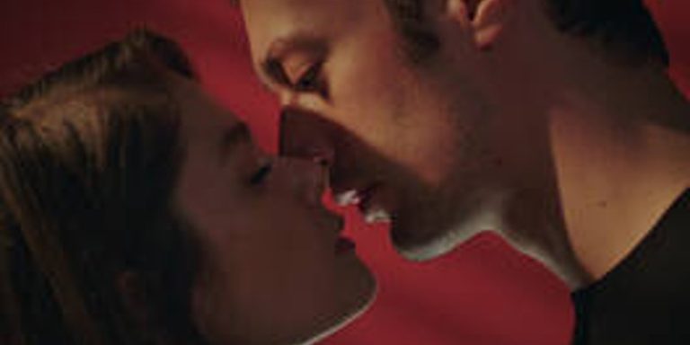 Camdaki Kız 25. Bölüm 1. Fragmanı Yayında! Nalan Sedat’la Yakınlaşmayı Deniyor!