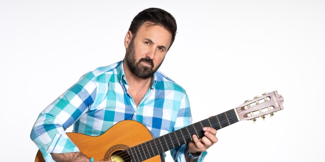 Ayhan Taylan’ dan Minik Serçe Klasiği ‘Sen Ağlama’…