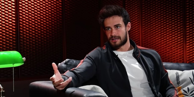 Batuhan Karacakaya'nın Olay Yaratan Netflix Açıklaması