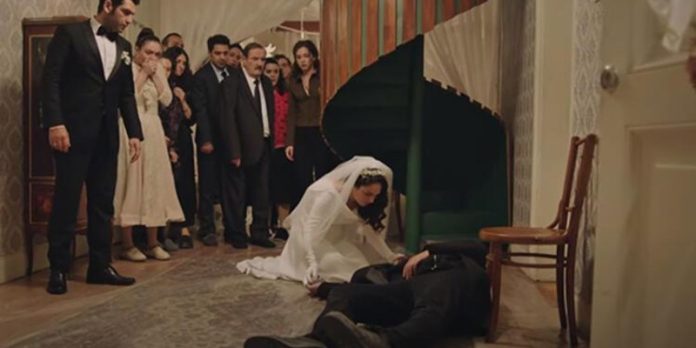 Han Perişan Halde Eve Dönüyor