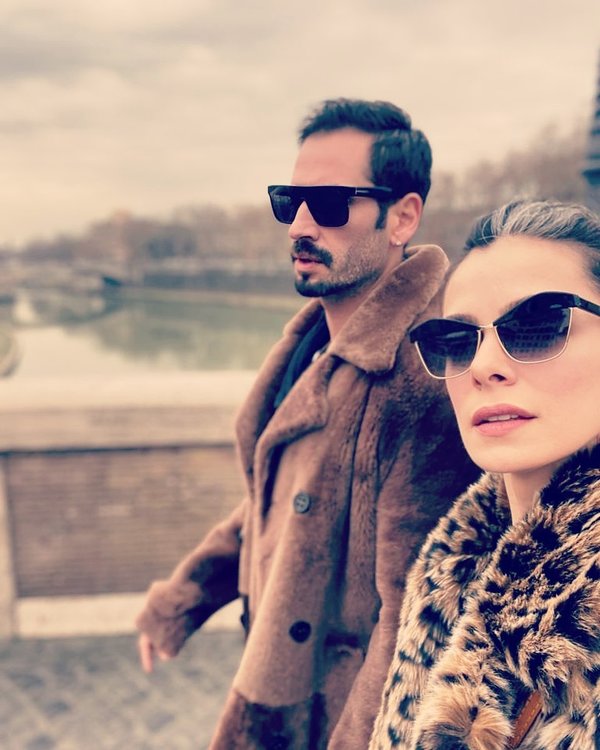 Burak Yamantürk'ten aşk dolu fotoğraf