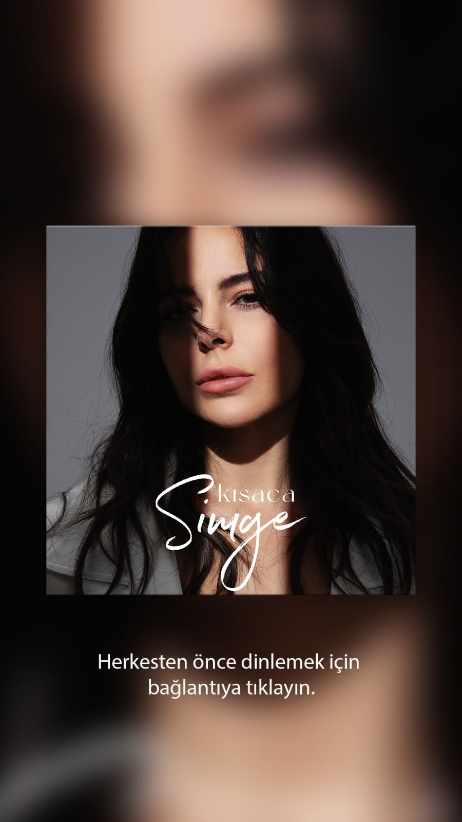 Simge 'nin Son Eseri 'Kısaca' nın Görseli