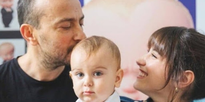 Ali Atay ve Hazal Kaya'dan Duygusal Yıldönümü Kutlaması