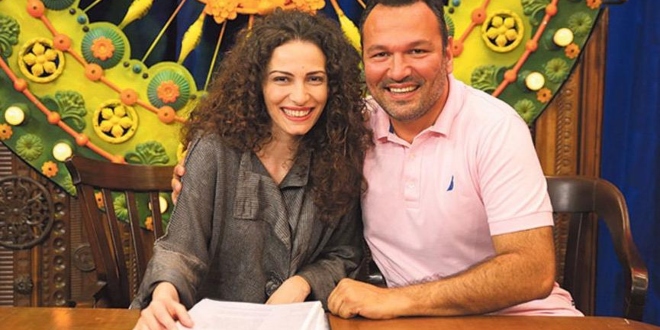 Ali Sunal ve Eşi İkinci Kez Koronavirüse Yakalandı!