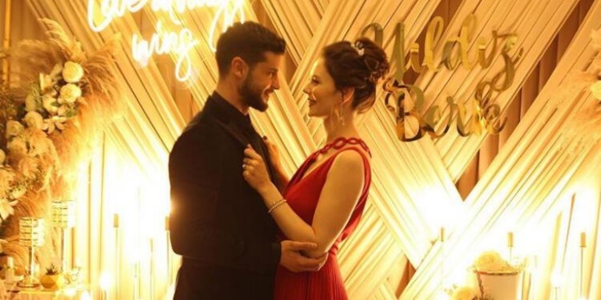 Berk Oktay ve Yıldız Çağrı Atiksoy Nişanlandı
