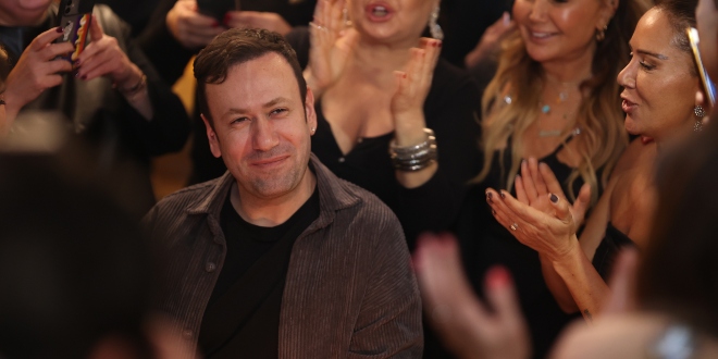 Özgür Aras’a sürpriz Doğum Günü!