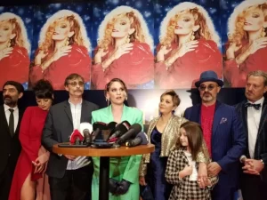 Farah Zeynep Abdullah' ın Gala Kıyafeti