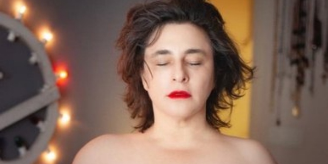 Esra Dermancıoğlu'ndan 53 Yaş Pozu Geldi