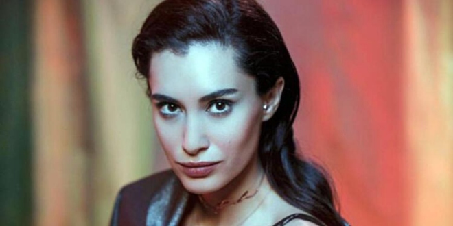 Hande Doğandemir: Kilo Aldıysan Linç Ediliyorsun