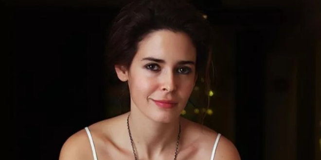 Şiddet Tehdidi Alan Pelin Batu Eşi Hakkında Şikayette Bulundu!