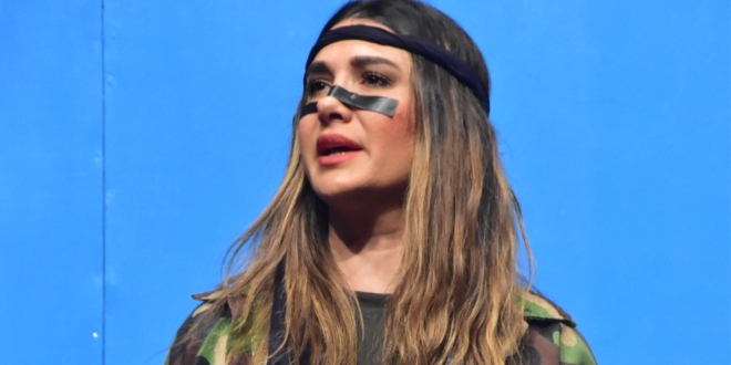 Nilay Dorsa Üniformasıyla Haykırdı 