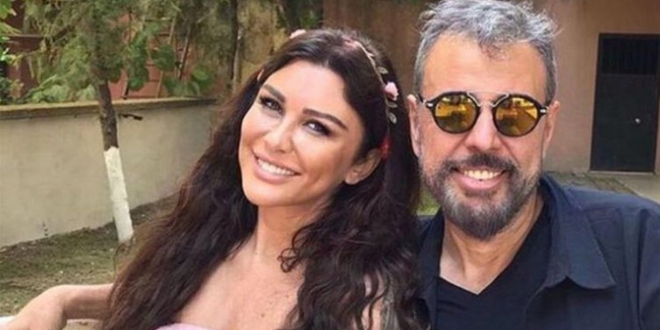 Ünlü Yönetmen Hamdi Alkan' dan Boşanan Selen Görgüzel Sessizliğini Bozdu!...
