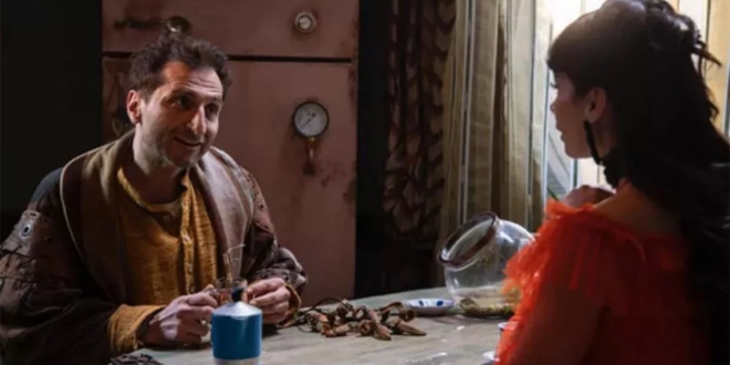 Ezel Akay’a Gişede Büyük Şok!