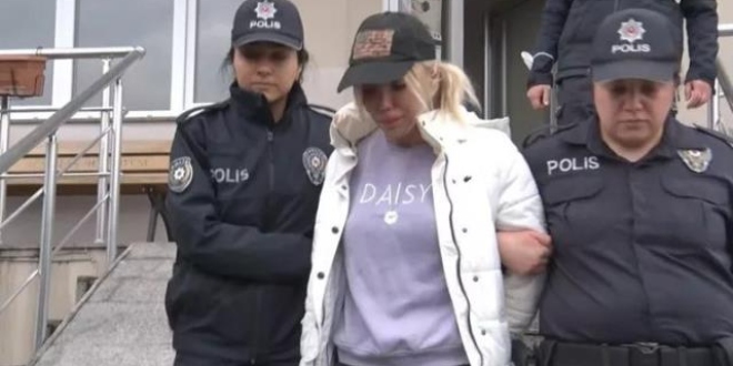 Cinsel İstismar' dan Hapis Yatan Esra Ersoy' un 