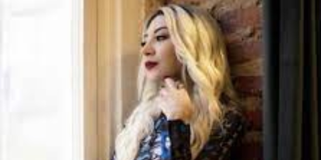 Hatice Hamarat Şarkısında “Bu Dünya”yı Anlatıyor...