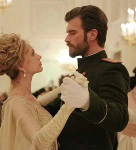 Kıvanç Tatlıtuğ' un Başrolünde Oynadığı 'Kurt'