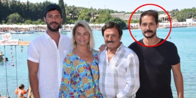 Selami Şahin' in Oğlu Emirhan Şahin Trafik Kazası Geçirdi!.