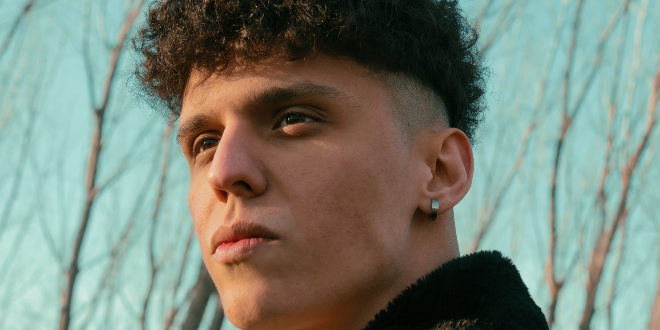 Zefbey 'den Yepyeni Tekli 