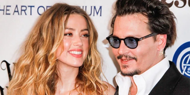 Amber Heard, Johnny Depp'i Asansörde Cara Delevingne İle Aldatmış