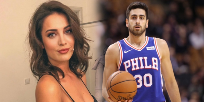 İrem Sak Basketçi Sevgilisiyle El Ele Görüntülendi...