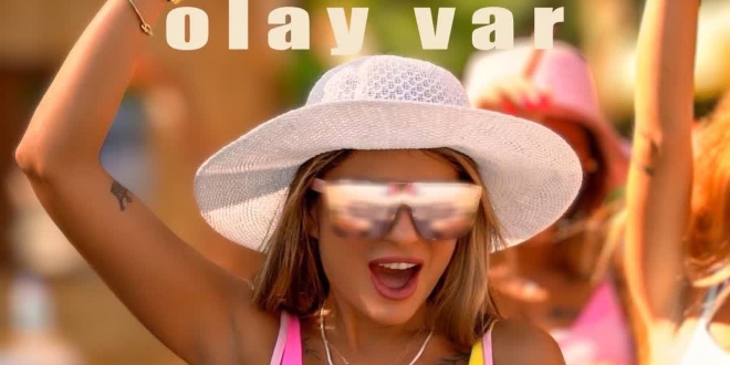 Ünlü Fenomen Ezgizem 'den Yepyeni Bir Şarkı ' Olay Var ' ...