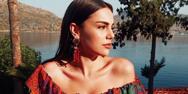 Yağmur Tanrısevsin'den Aşk Açıklaması