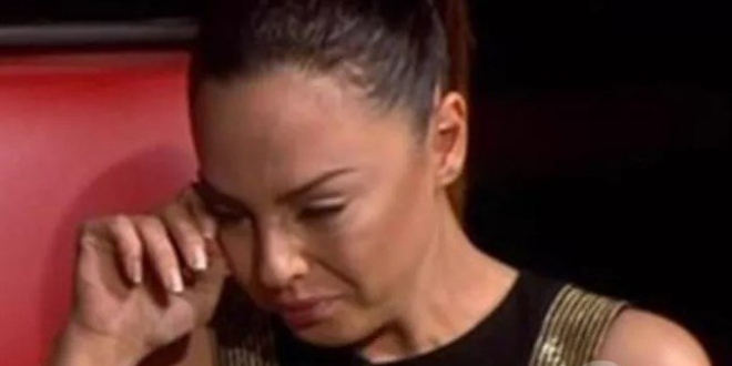 Ebru Gündeş 'in En Acı Günü!. Koronavirüse Yenildi!...