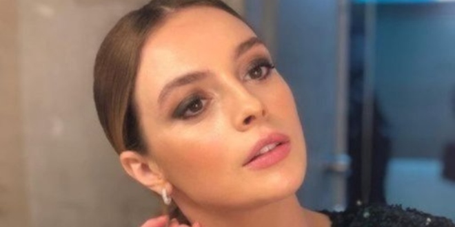 Güzel Oyuncu Melis Sezen 'in Ayakları Gündem Oldu...