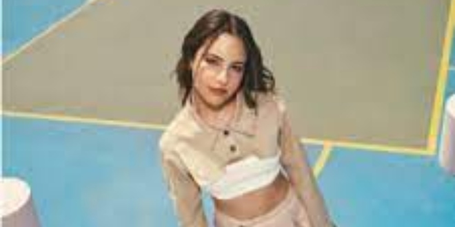 Prodüktörlüğünü Kenan Doğulu 'nun Üstlendiği Bade 'nin Yeni Teklisi 