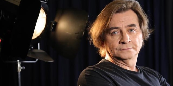 Armağan Çağlayan 'dan Bir Takipçisine Yüzyıllık Ayar!...