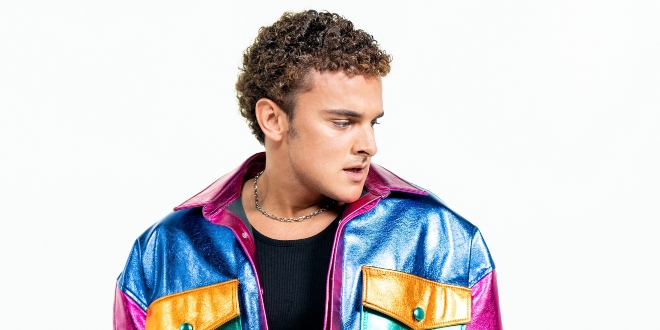 Cem Yenel 'in Yeni Şarkısı 'Gitmicem' Çıkmadan Fenomen Oldu!...