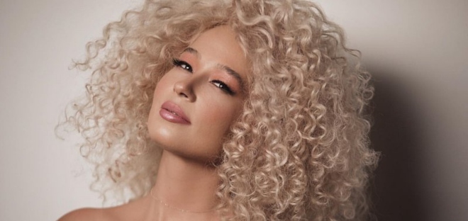 Gülçin'den Tatil Pozları