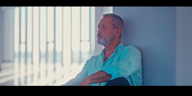 Hüseyin Genç ’ten Yepyeni Bir Single ‘Seviyorum De’ Tüm Müzikseverlerin Huzurunda!...