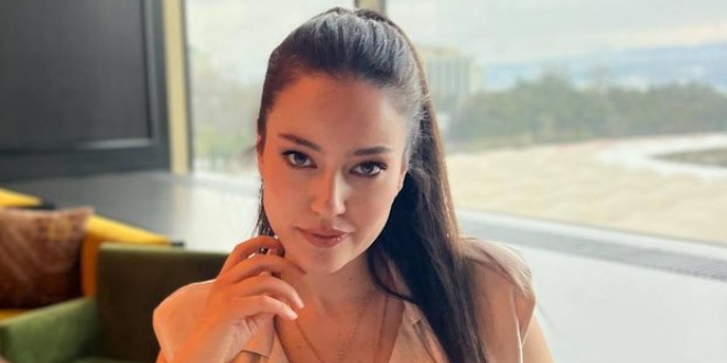 Pelin Akil: Çocukları Setten İzliyorum