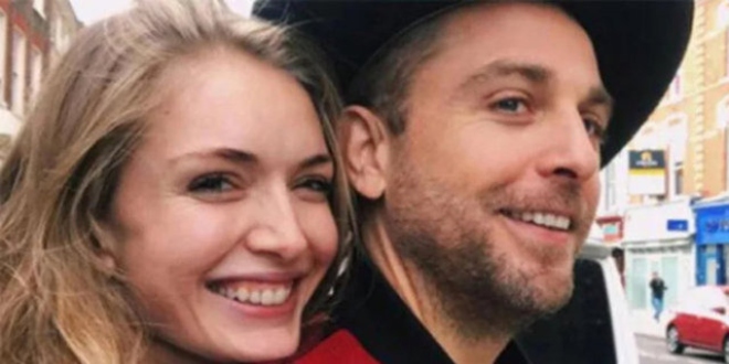 Yasemin Allen İle Tolga Güleç 'den Kötü Haber!...