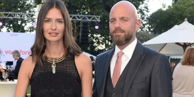 Yasemin Özilhan'dan İzzet Özilhan Paylaşımı