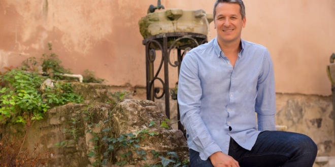 Şencan Güleryüz Kimdir?