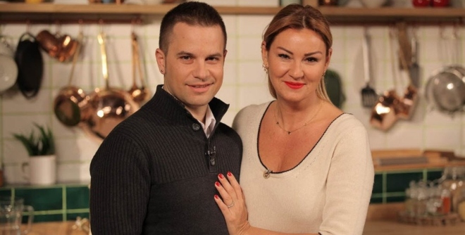 Yağmur Atacan'dan Romantik Doğum Günü Kutlaması