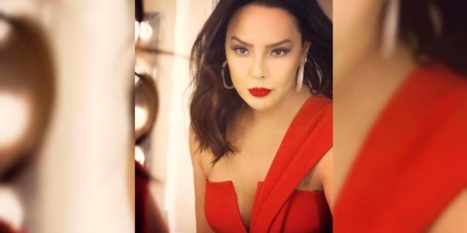 Ebru Gündeş'ten Evlilik Söylentilerine Cevap