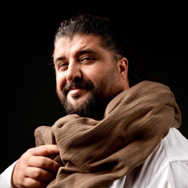 Mustafa Özarslan Kimdir?